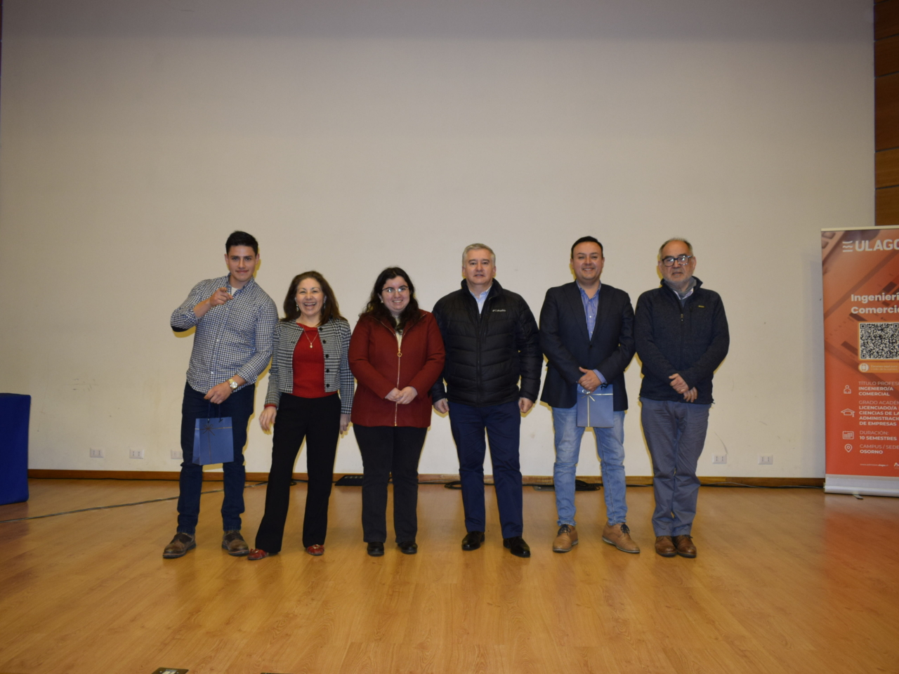 Ingeniería Comercial ULagos Conecta a Estudiantes con el Mundo Real en Exitosa Jornada